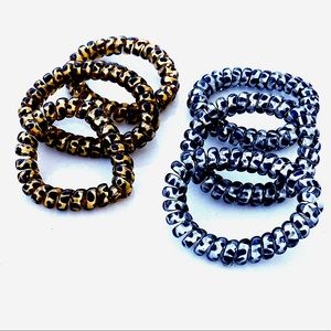 8 Leopard Coil Hair Ties with Hair Tie Ring